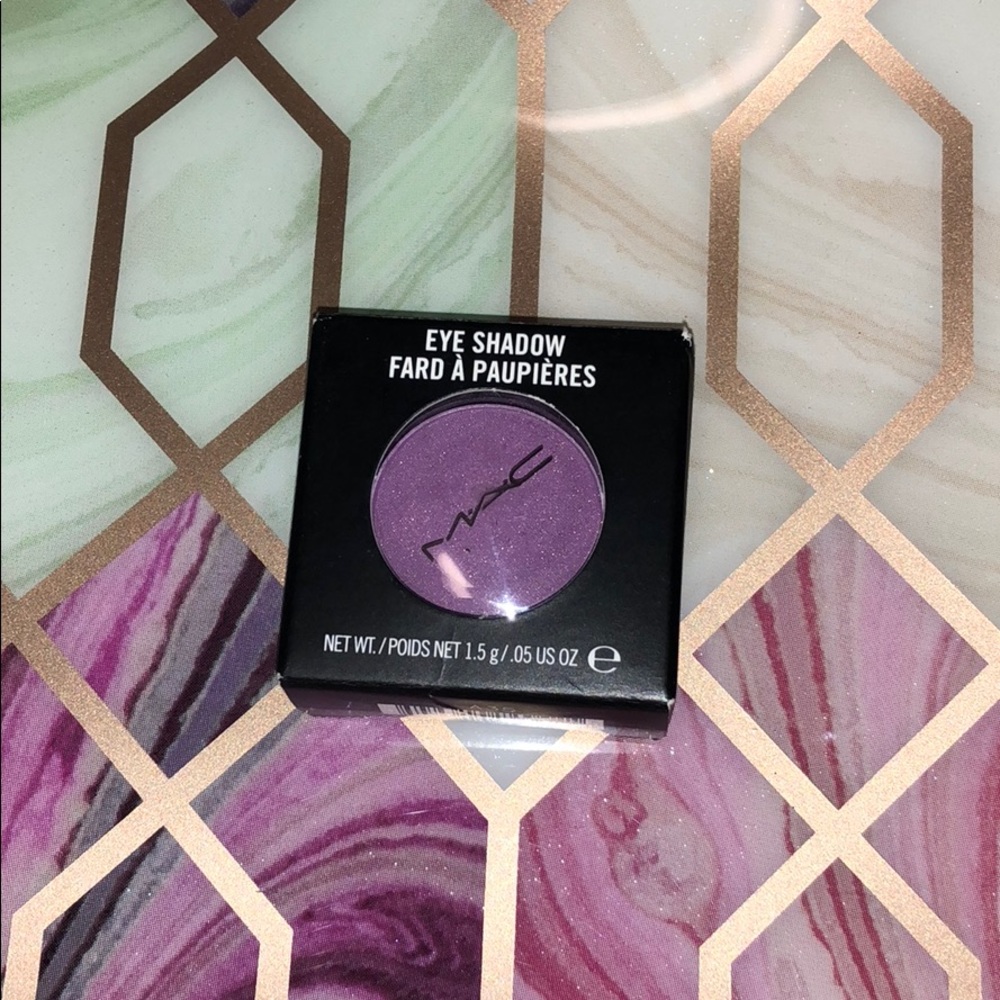 MAC eyeshadow